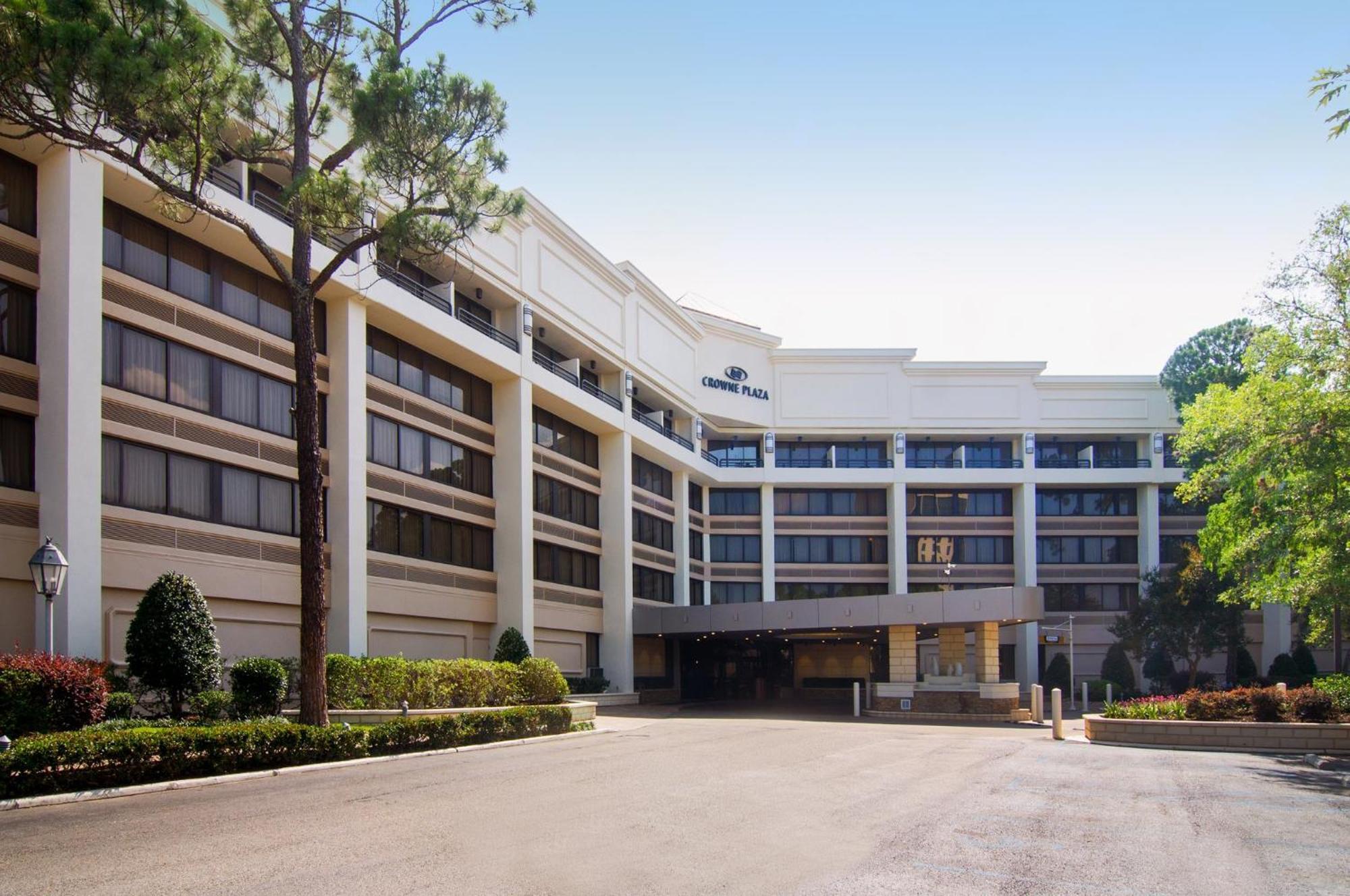 Crowne Plaza Executive Center Baton Rouge By Ihg Hotel Exterior photo